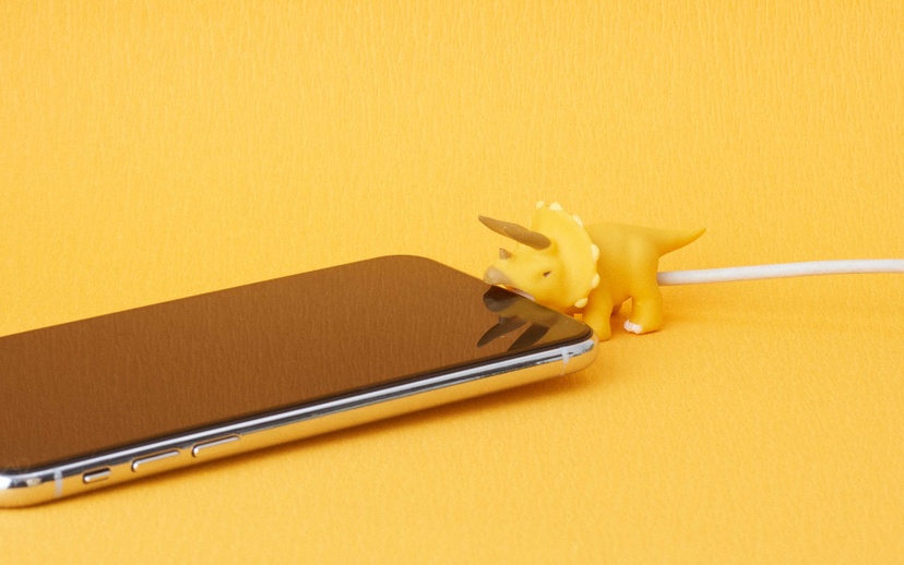 CABLE BITE Dino - Desk Daily Ready